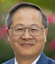 Tseming Yang